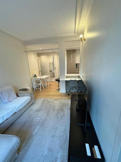 Charmant Appartement Alesia Paris Eksteriør bilde